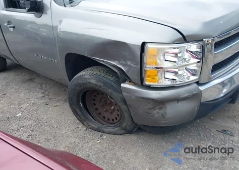 2007 Chevrolet Silverado 1500 Work Truck z USA, uszkodzony, nr VIN 1GCEC14X67Z621176